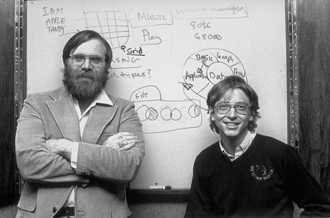 (年轻时的 paul allen 和 bill gates)