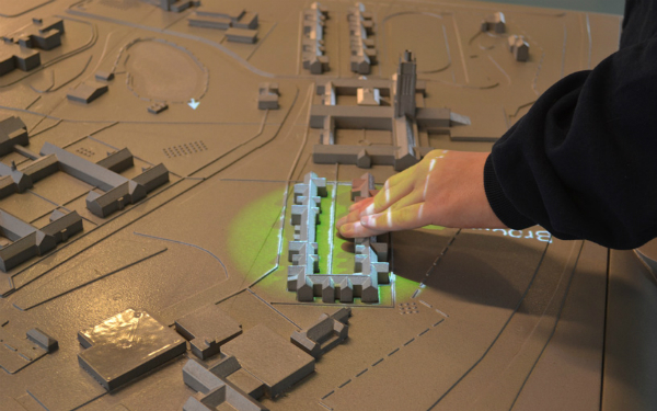 3D-talking-maps-designboom01